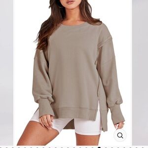 NWT Anrabess oversized khaki long sleeve slit sweatshirt, women’s size M